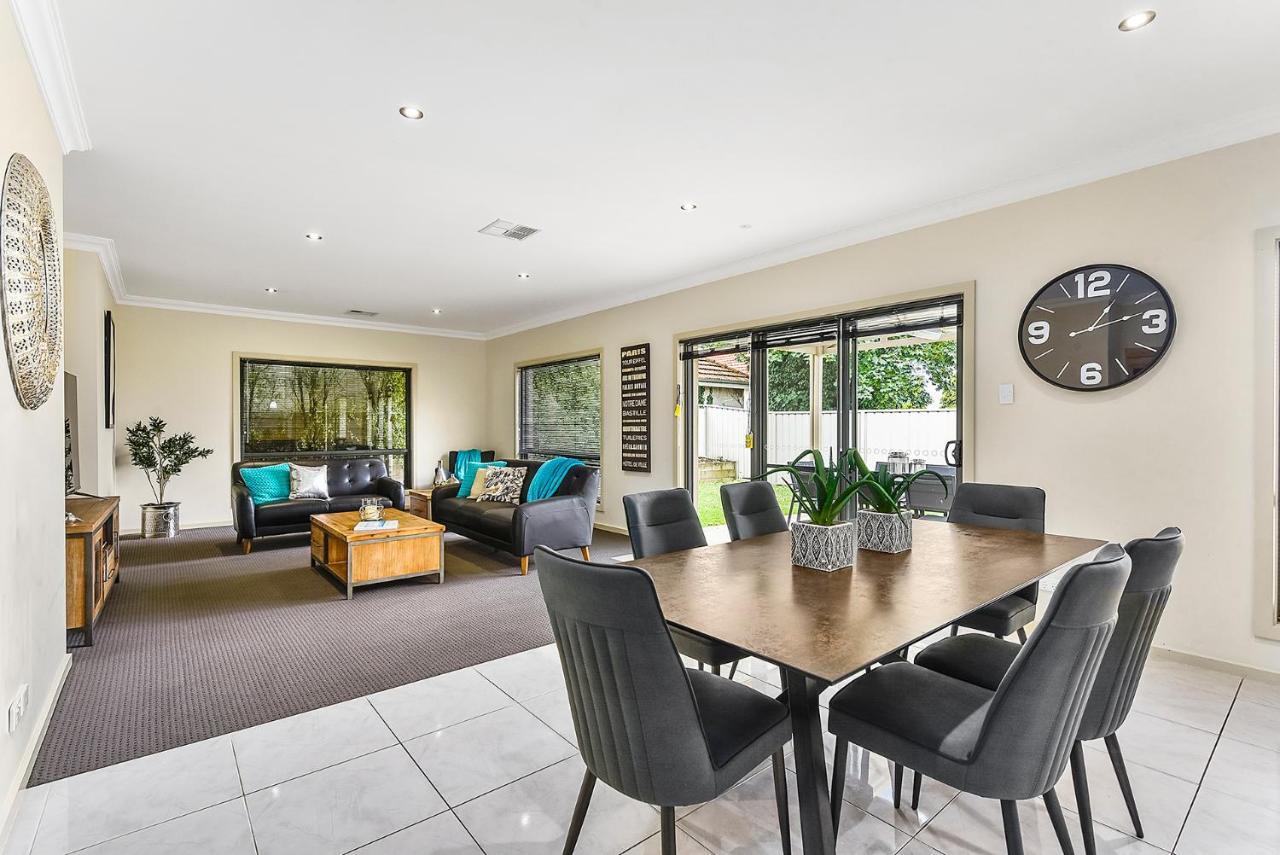 Accommodation On Lansell 1 Being Unit 1 Of 6 Lansell Street Mount Gambier Eksteriør bilde