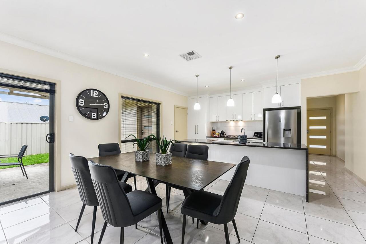 Accommodation On Lansell 1 Being Unit 1 Of 6 Lansell Street Mount Gambier Eksteriør bilde